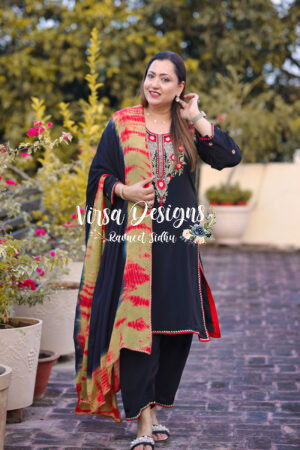 Red and Black embroidery suit